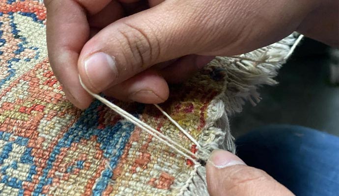 Rug repairing service